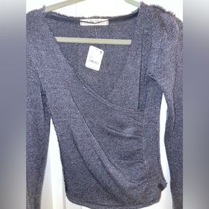 BNWTs Free people sz XS distressed sweater